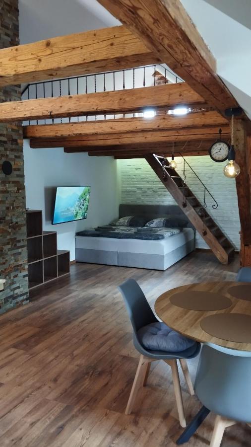 Apartman Albreit 2 ยาคีมอฟ ภายนอก รูปภาพ